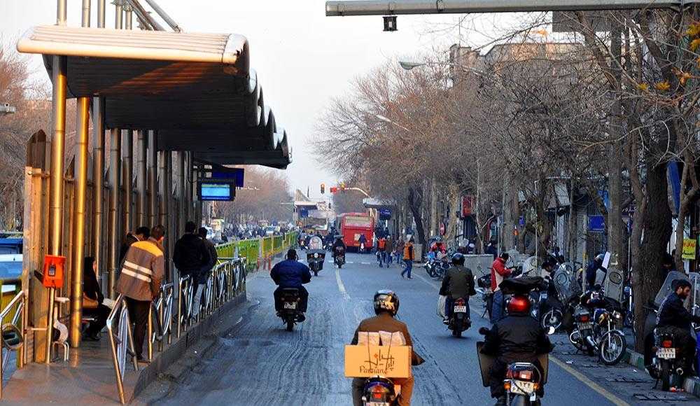 کارشناسی موتورسیکلت در گمرک تهران
