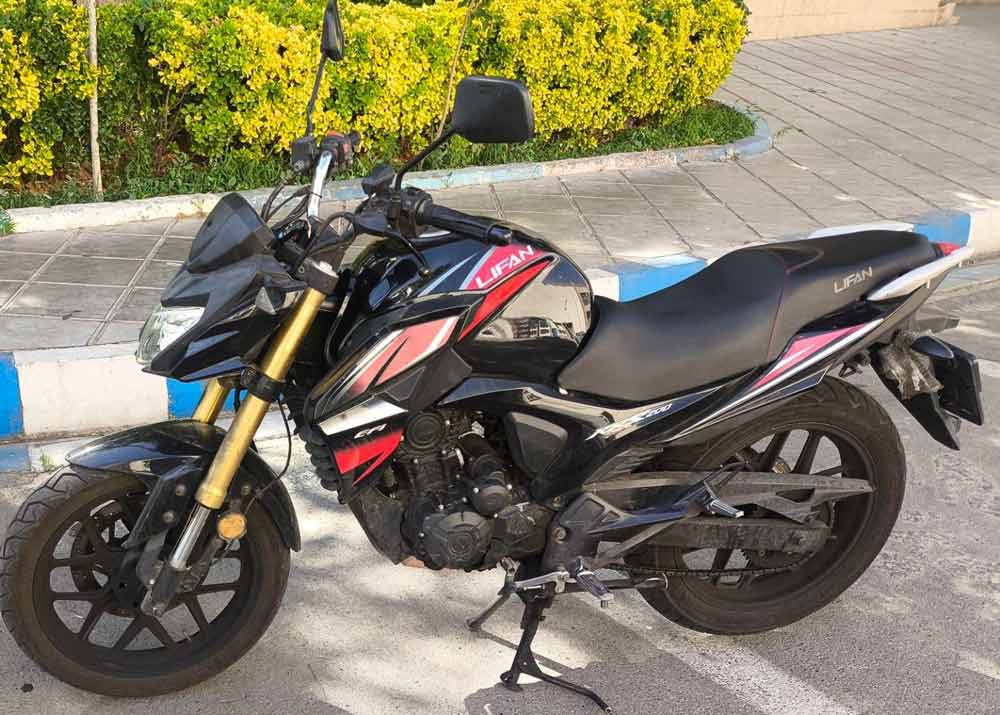 کارشناسی موتورسیکلت لیفان KPS 200 در تهران