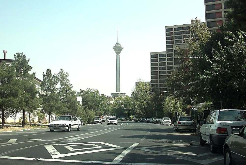 کارشناسی موتورسیکلت در شهرک غرب